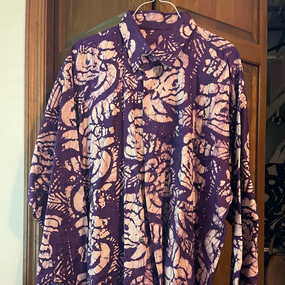 Handmade cotton shirt from Ghana
